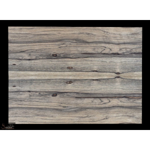 Black Limba Riegel Top