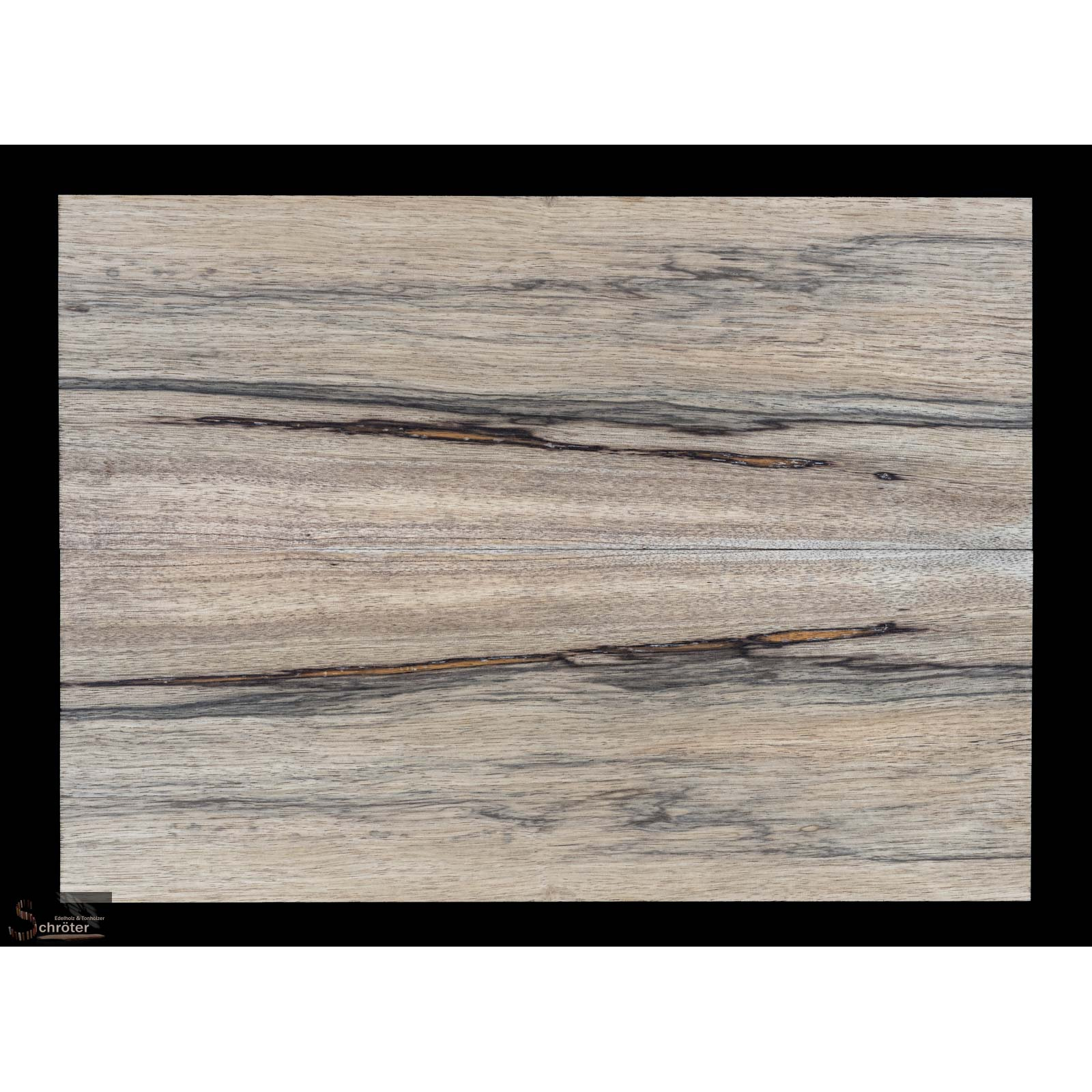 Black Limba Riegel Top